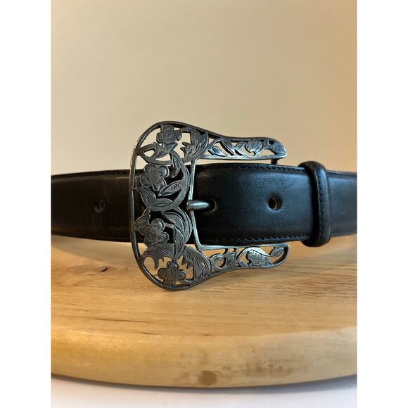 Banana Republic USA Black Genuine Leather Silver Floral Buckle Belt Size Medium main image 9
